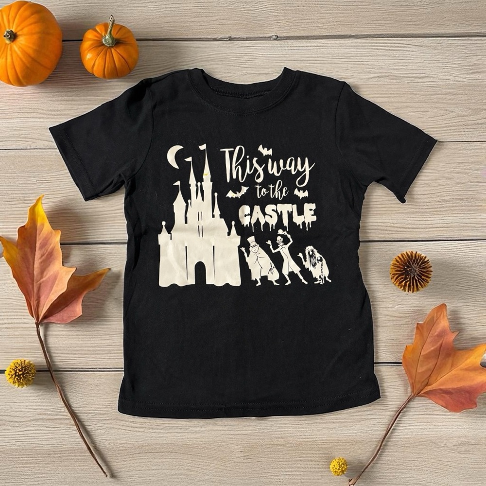 Garanimals Black Printed Tshirt “This Way to the Castle” Kids SZ 5T